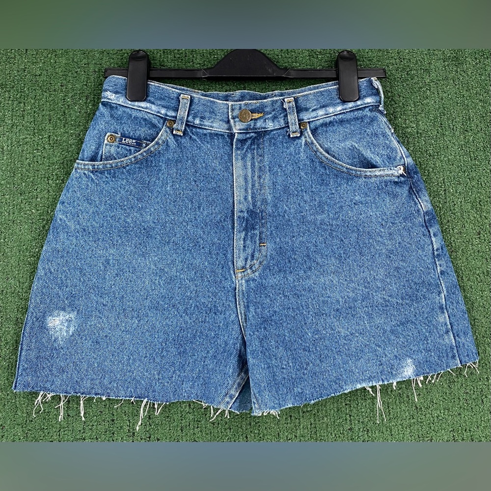 Vintage 90’s Lee Cutoff Jean Shorts Womens Sz 27” Waist USA Made